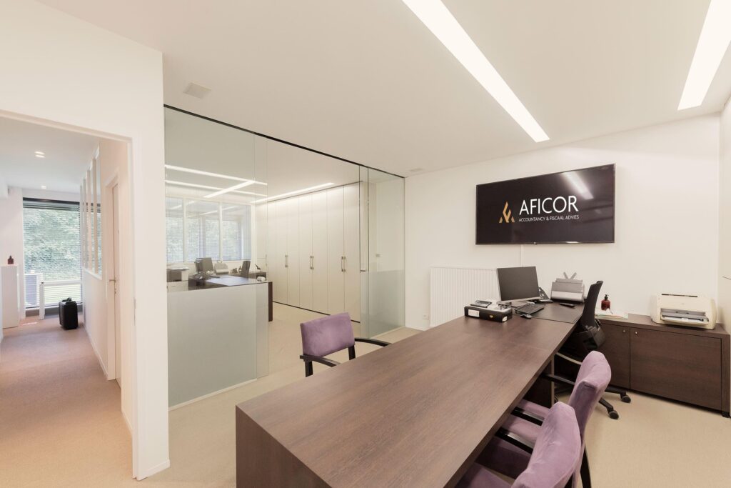 Vergaderzaal in het kantoor van Aficor